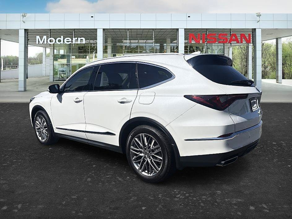 Used 2022 Platinum White Acura w/Advance Package image 3