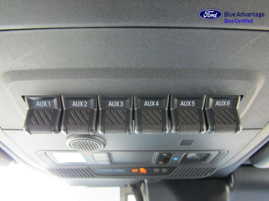 Certified Used 2025 Shadow Black Ford Badlands image 34