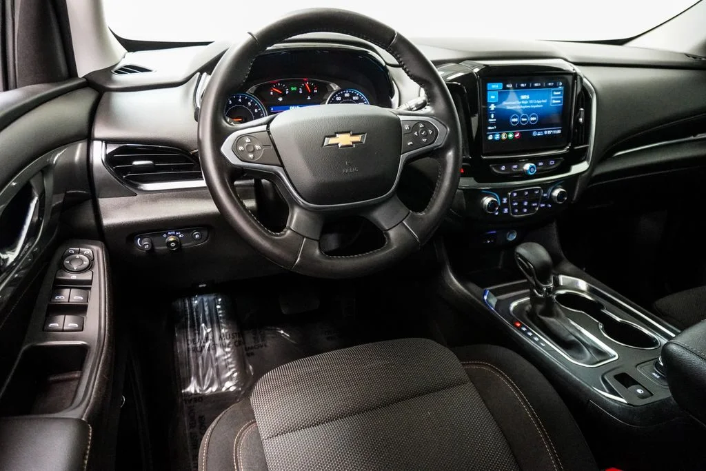 Used 2021 White Chevrolet LT image 14