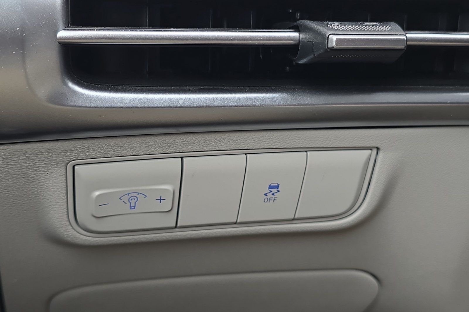 2026 Hyundai Tucson SE - Photo 29