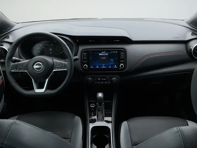 Used 2024 Gray Nissan SR image 9