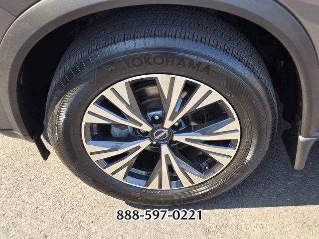 Used 2023 Gray Nissan SV image 20
