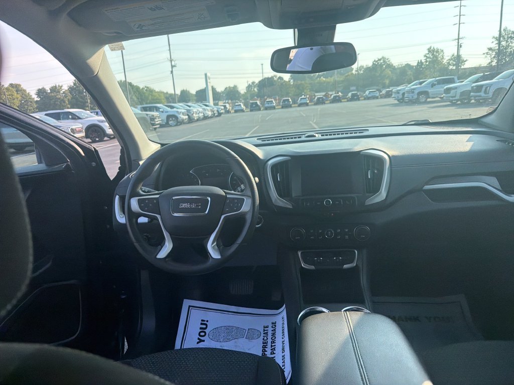 Used 2022 Blue GMC SLE image 15