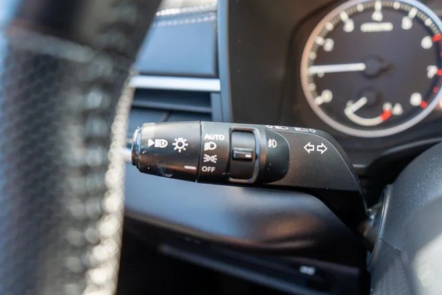 Used 2022 Black Mitsubishi  image 22