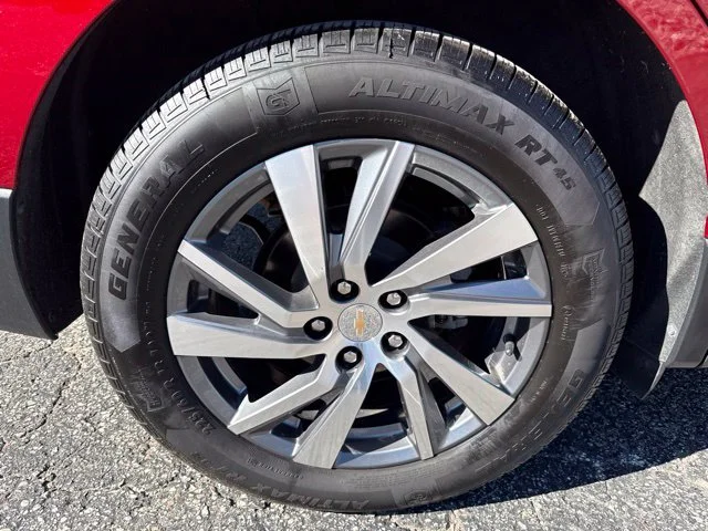 Used 2022 Red Chevrolet LT image 33