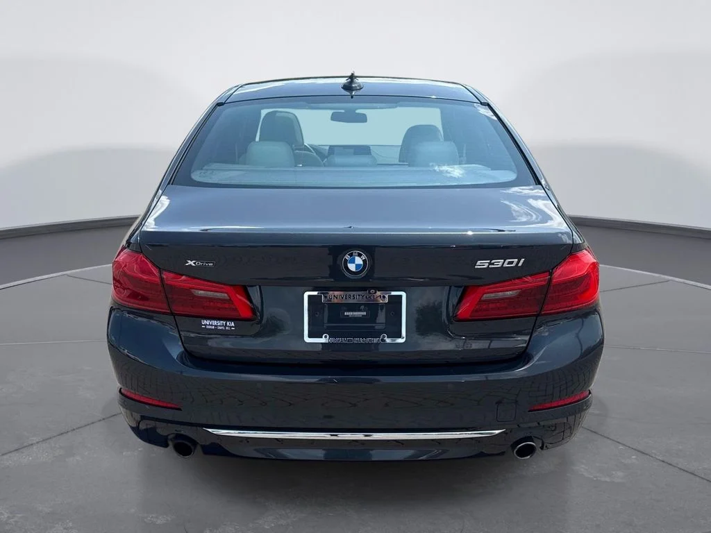 Used 2017 Gray BMW 530i xDrive image 6
