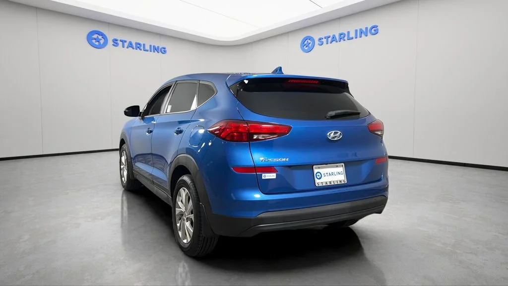 Used 2019 Blue Hyundai SE image 7