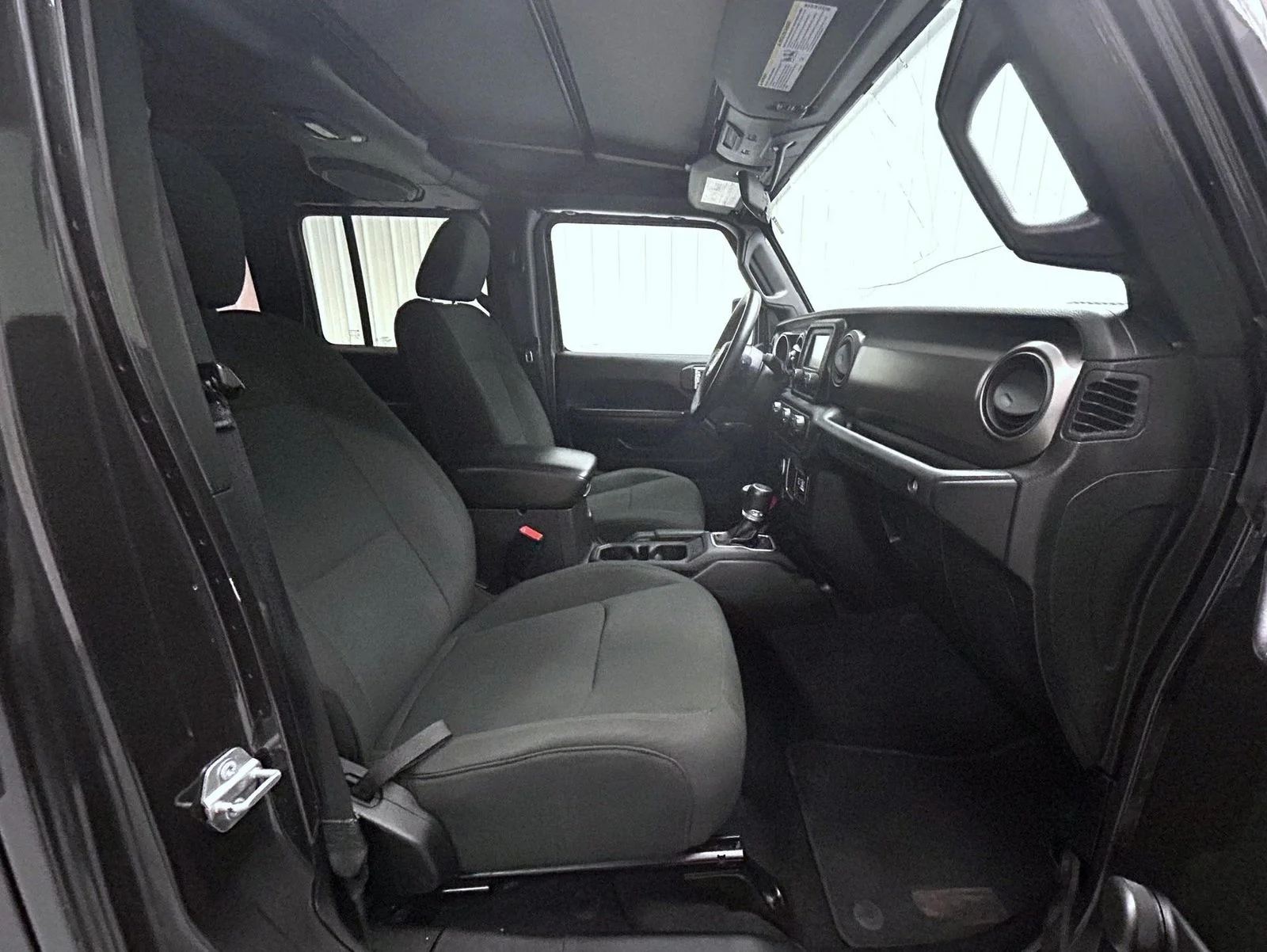 Used 2018 Gray Jeep Unlimited Sport image 15
