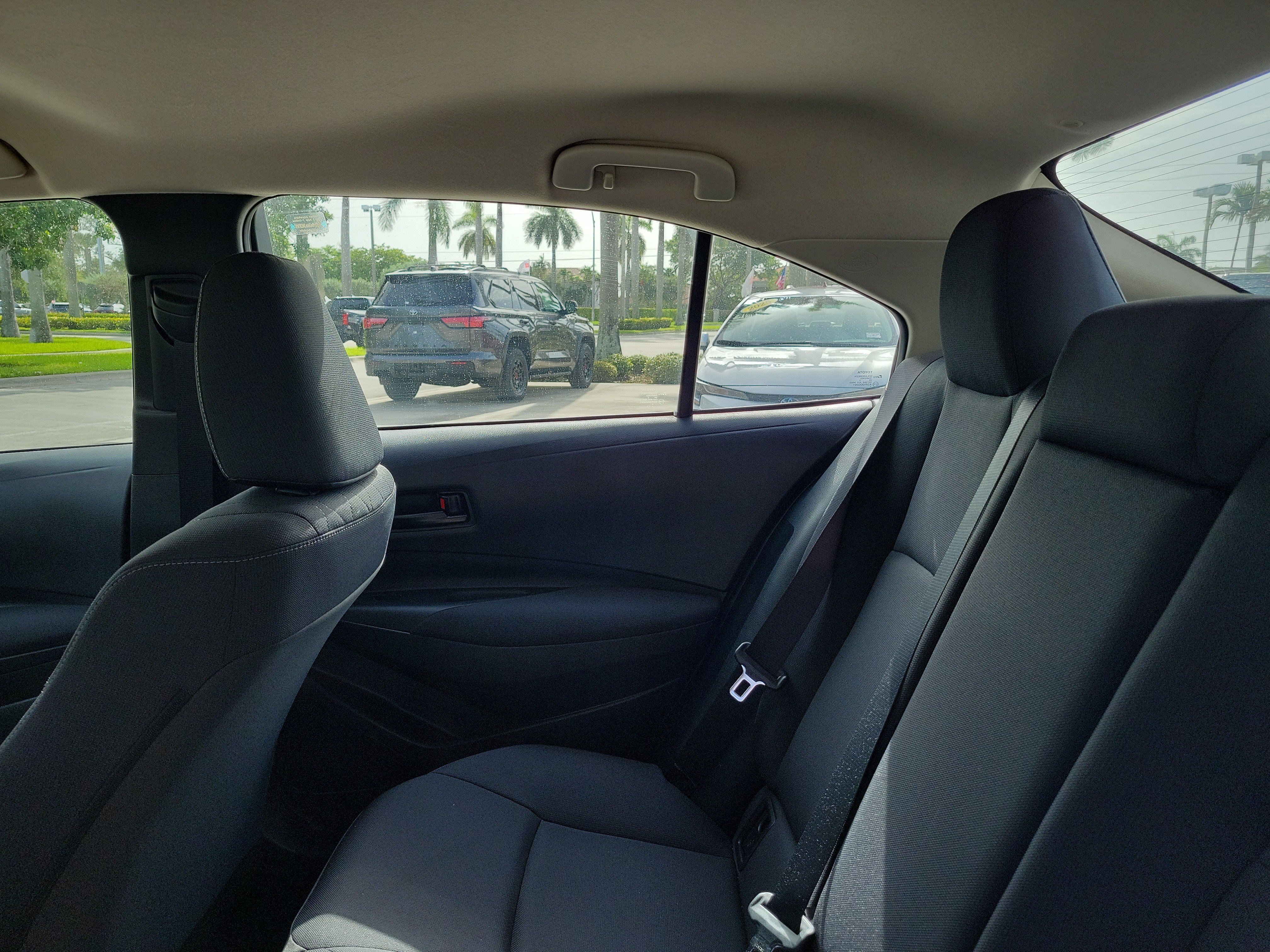 Used 2023 Pearl Toyota LE image 14