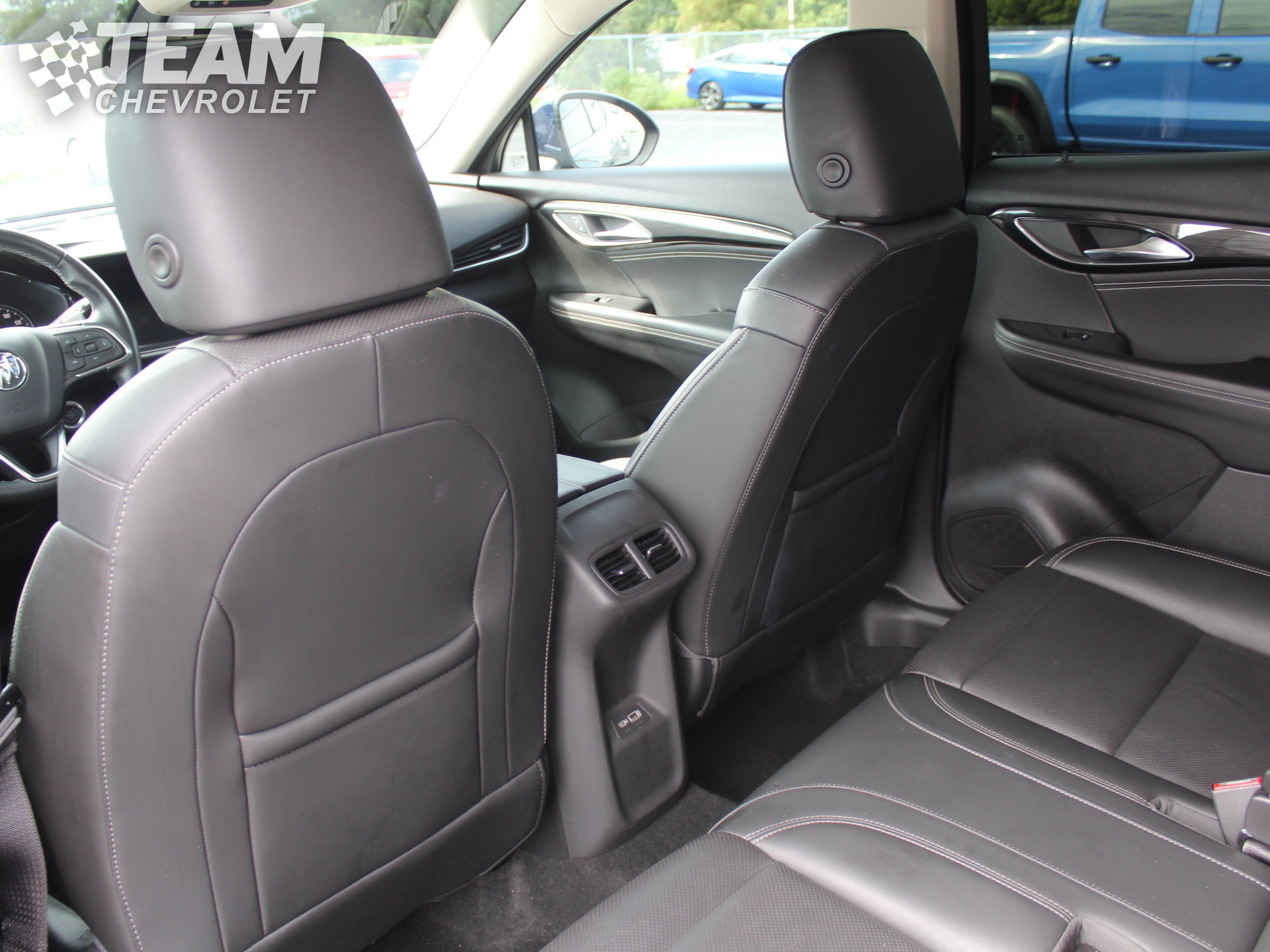 Used 2022 SAPPHIRE METALLIC Buick Essence image 22