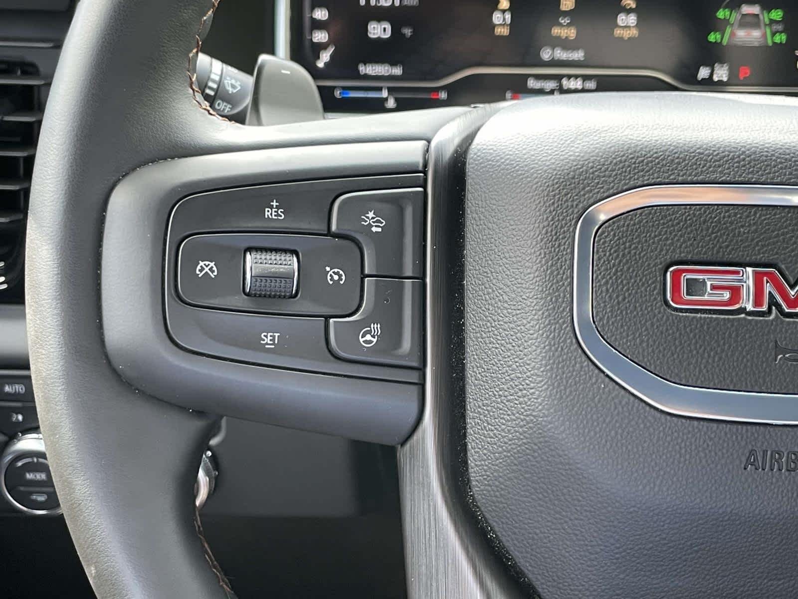 Used 2024 Sterling Metallic GMC AT4 image 33