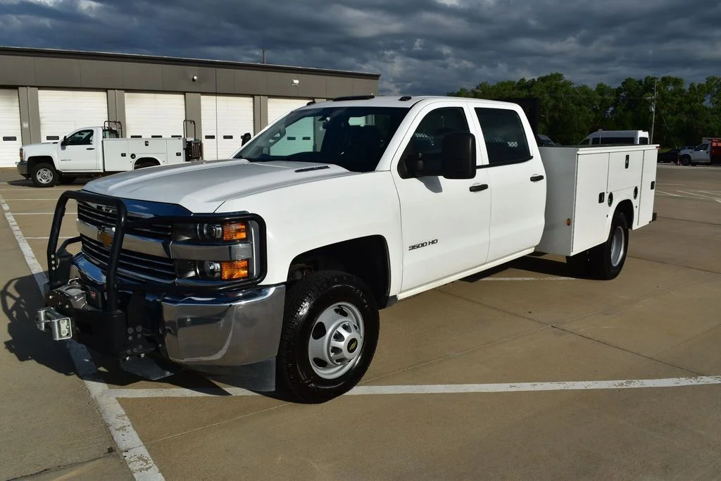 Used 2015 White Chevrolet Work Truck image 2