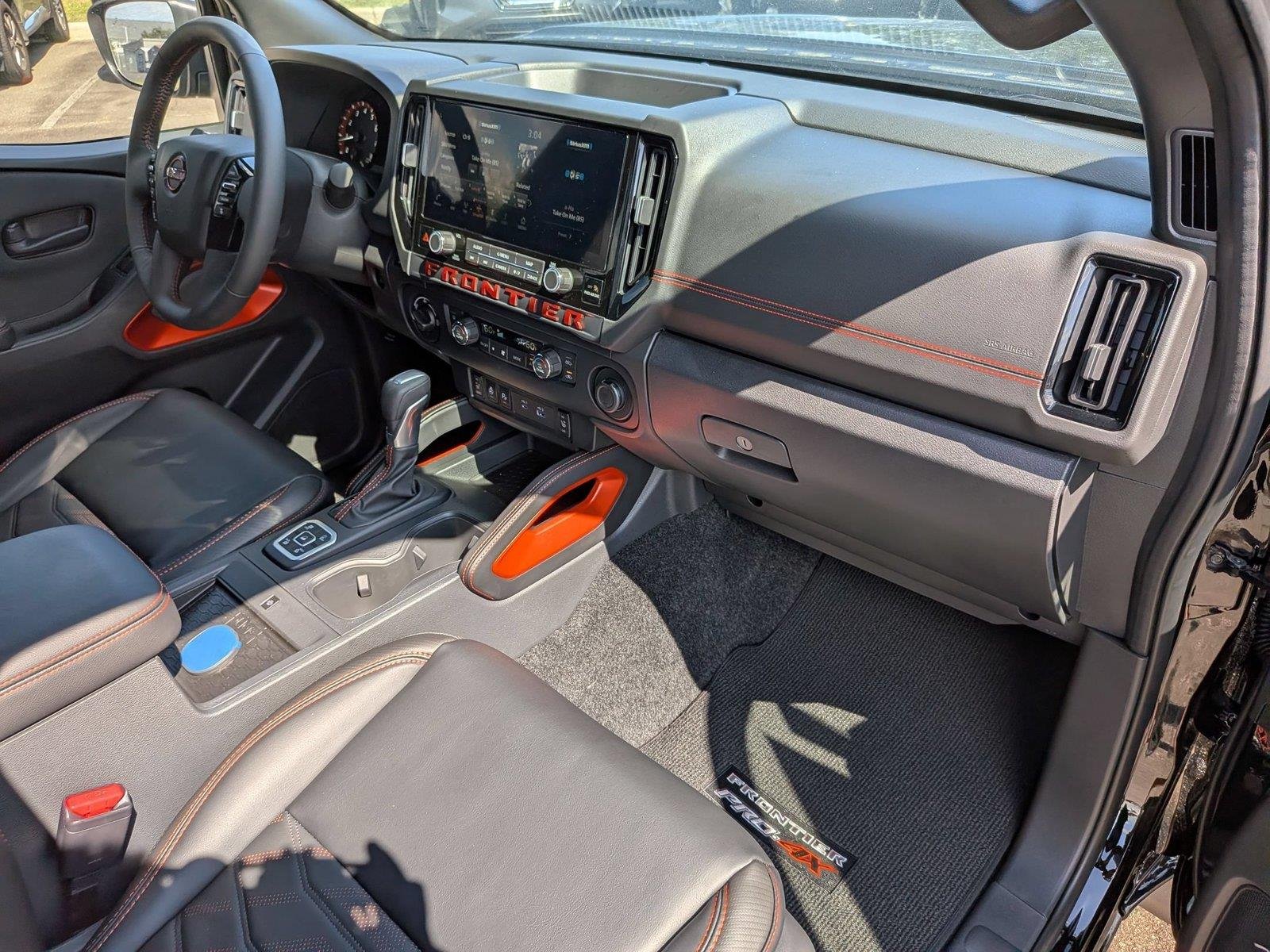 New 2027 Super Black Nissan Crew Cab PRO-4X® image 39