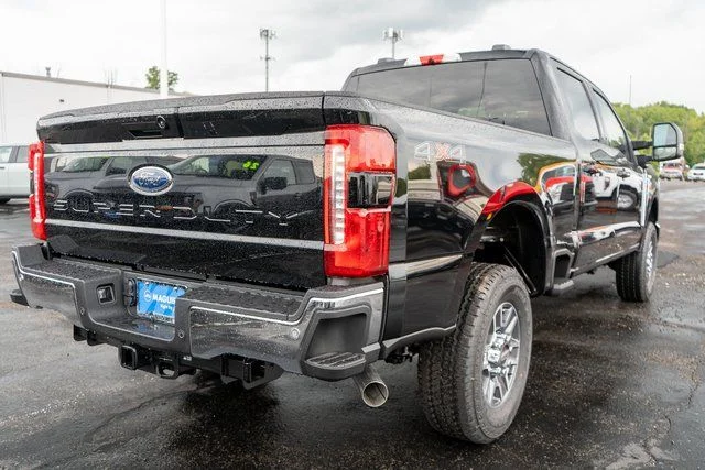 New 2026 Agate Black Metallic Ford Lariat image 5