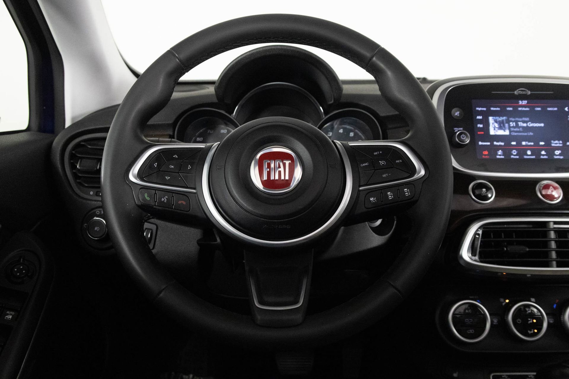 2022 FIAT 500X - Image 27