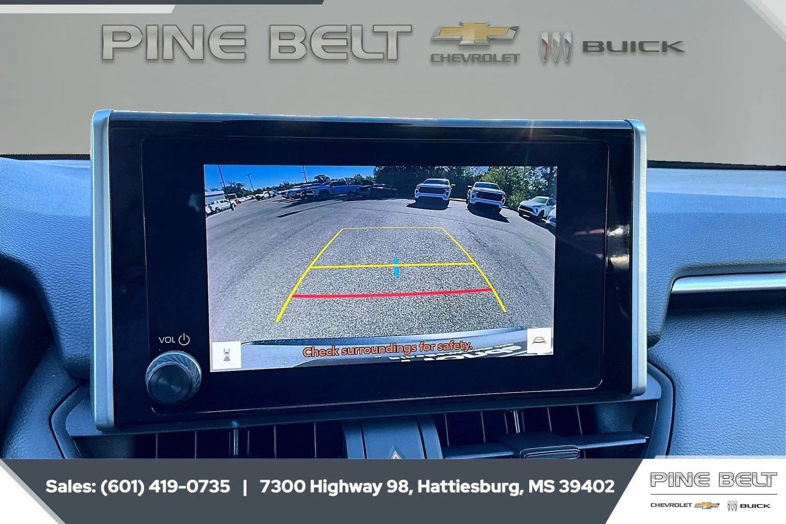 Used 2024 Silver Sky Metallic Toyota XLE image 15