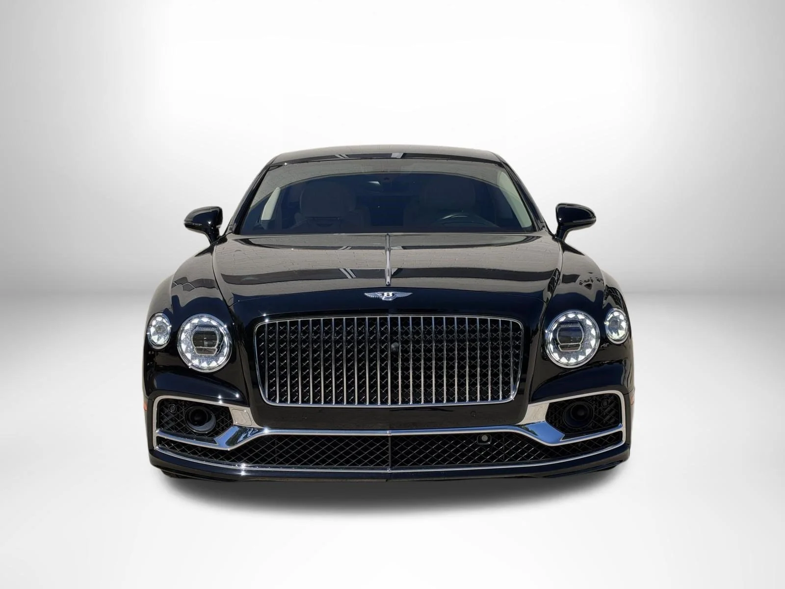 Used 2023 Beluga Bentley V8 image 11