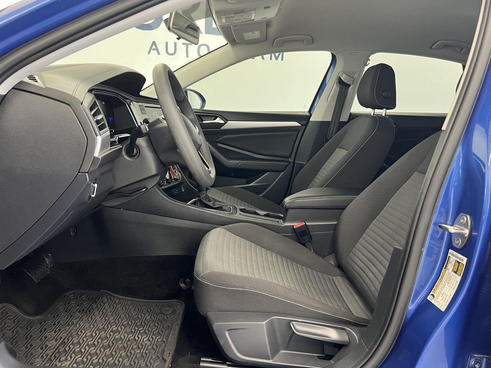 2022 Volkswagen Jetta S - Photo 12