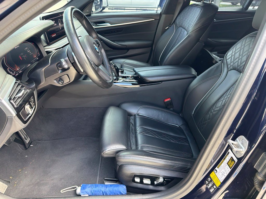 Certified Used 2023 Tanzanite Blue II Metallic BMW M550i xDrive image 2