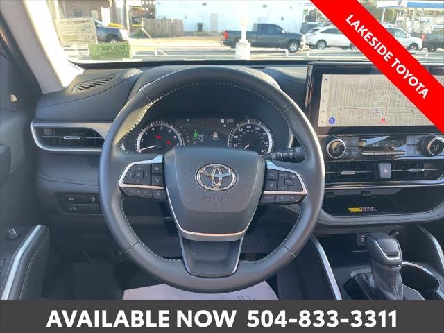 Certified Used 2026 PRECIOUS METAL Toyota  image 25