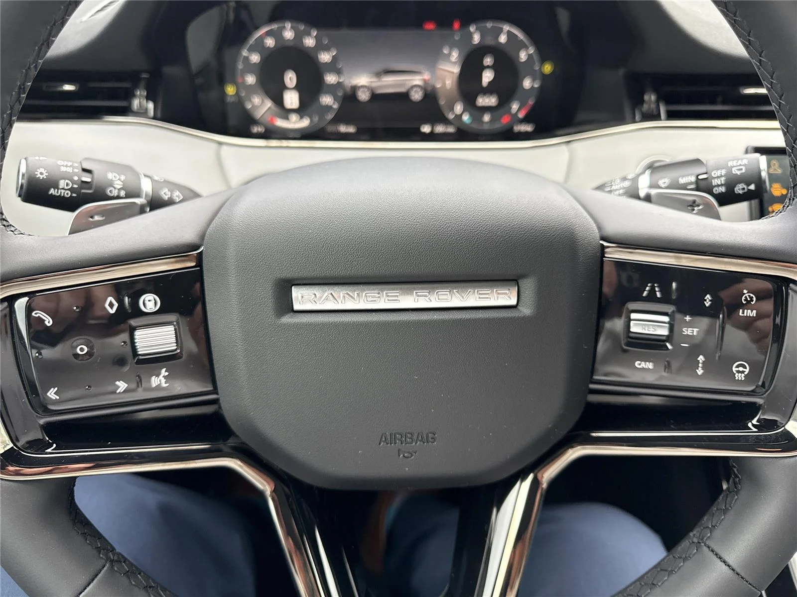 New 2026 Tribeca Blue Metallic Land Rover Dynamic SE image 12