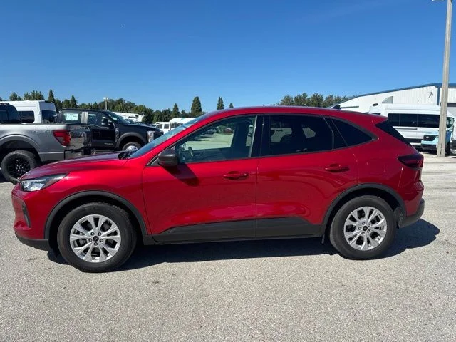 Used 2025 Red Ford Active image 8