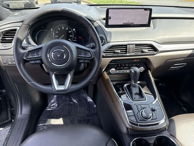 Used 2021 Machine Gray Mazda Signature image 17