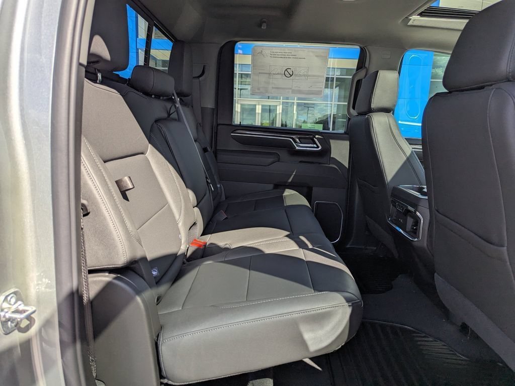 2026 Chevrolet Silverado 3500HD LTZ - Photo 42