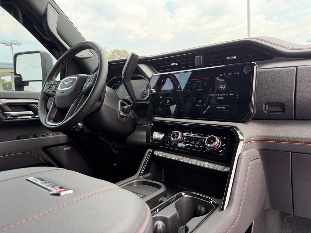 2026 GMC Sierra 2500HD AT4 - Photo 17