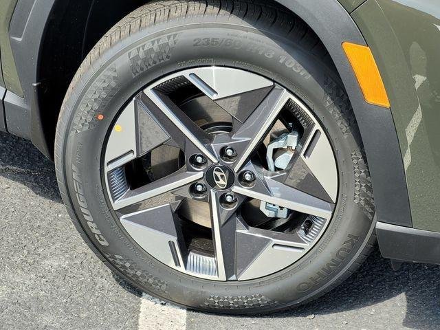 New 2026 Green Hyundai SEL FWD image 9