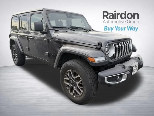 2025 Jeep Wrangler Sahara's photo