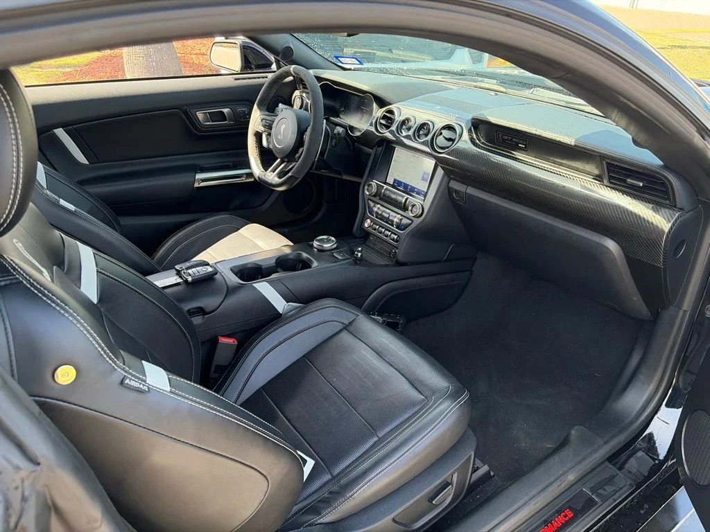 Used 2022 Black Ford Shelby GT500 image 10