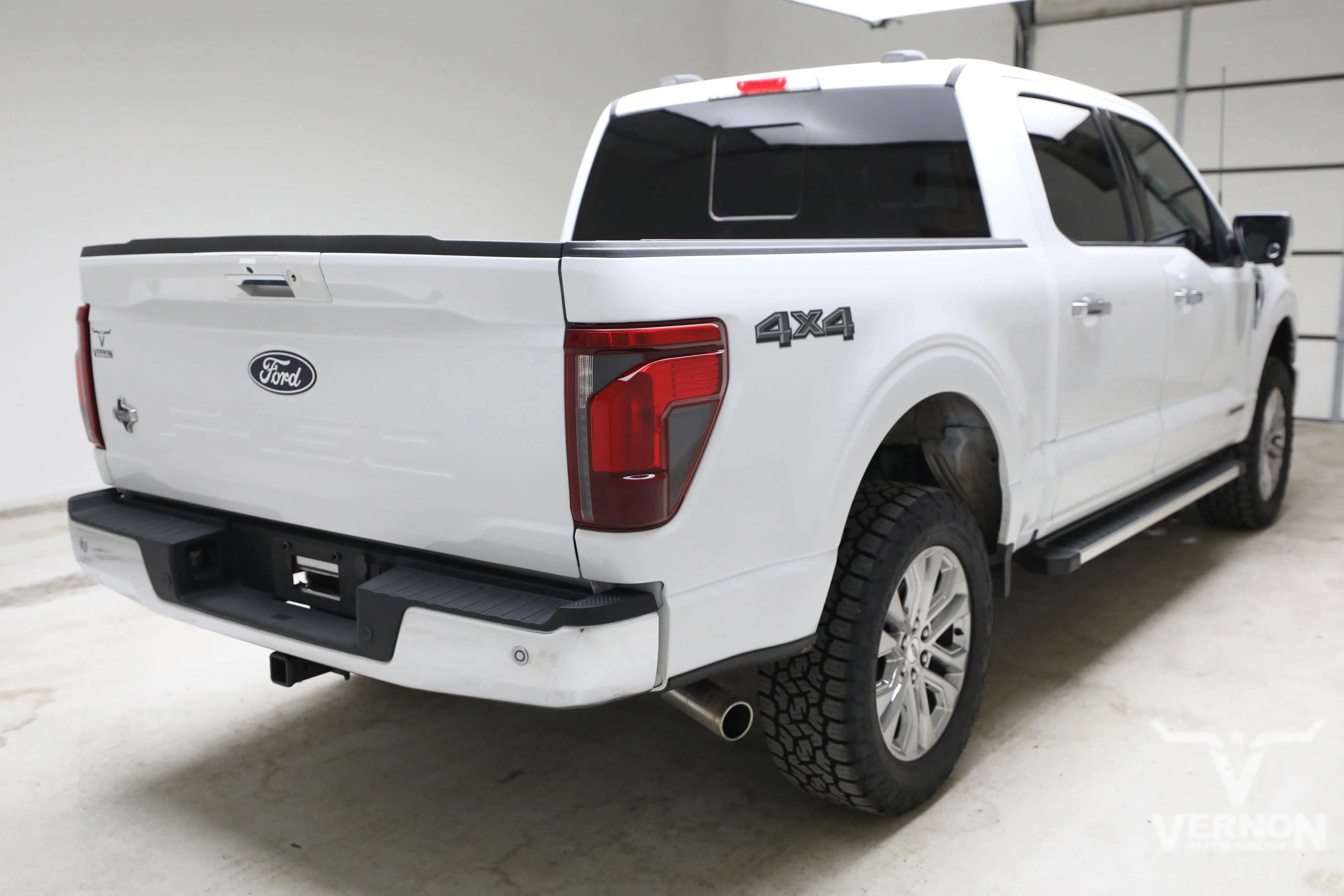 Pre-Owned 2024 Ford F-150 XLT Texas Edition Crew Cab 4x4