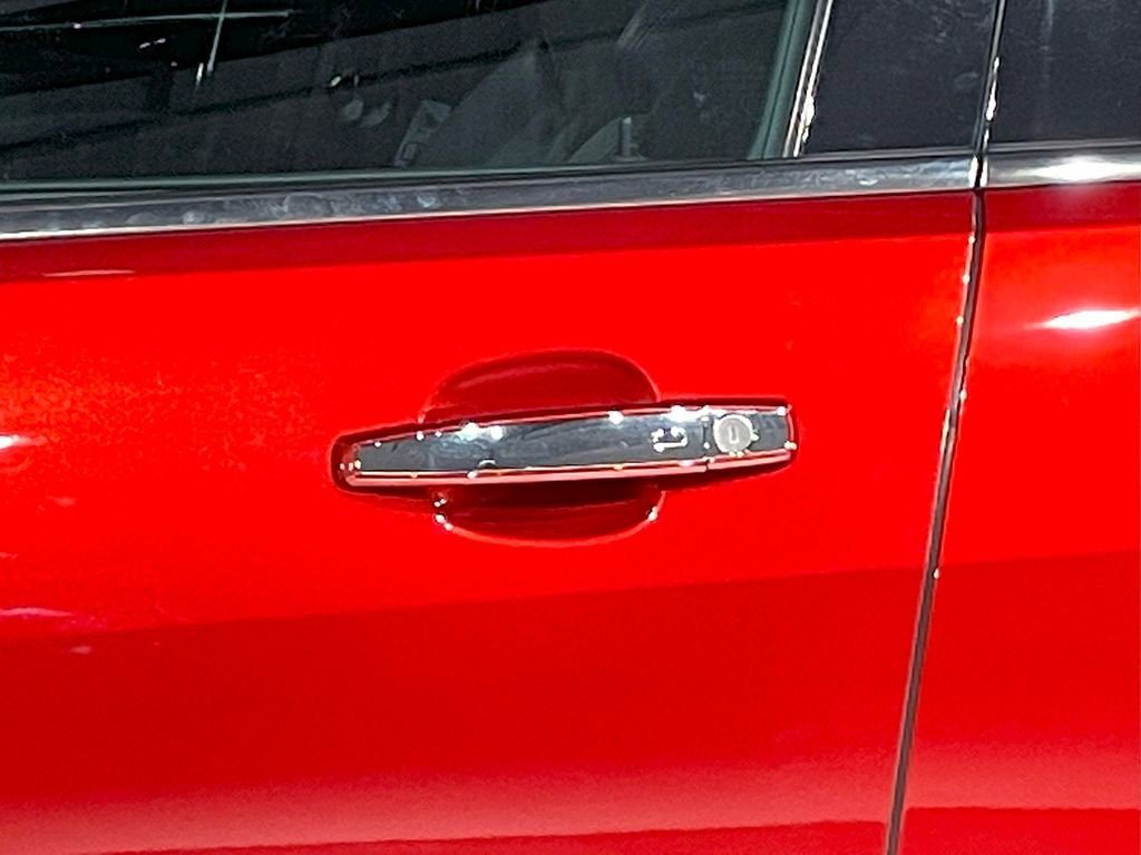 2015 Chevrolet SS Base - Photo 11