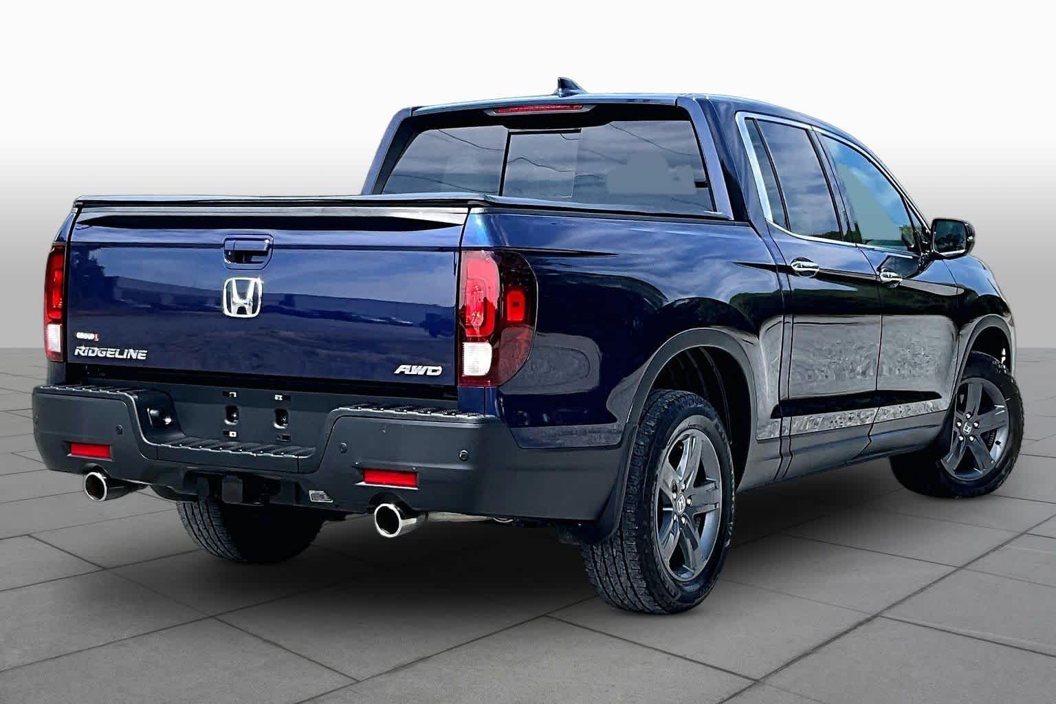 Used 2022 Obsidian Blue Pearl Honda RTL-E image 13