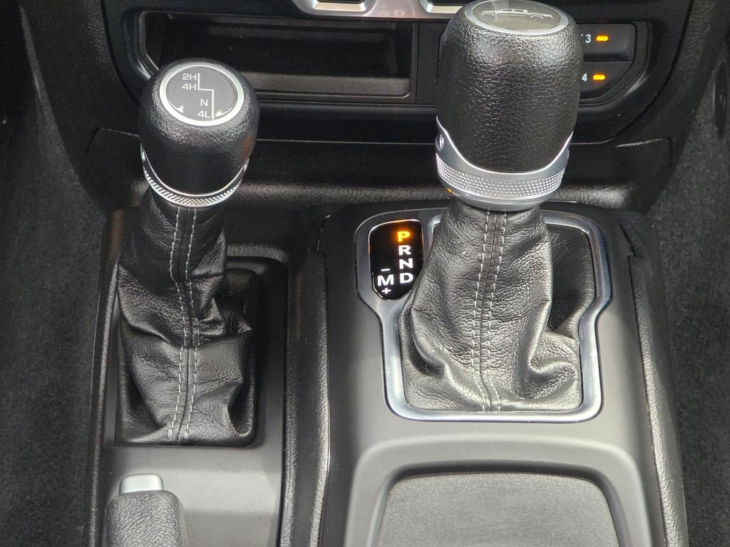 Certified Used 2024 Crystal Metallic Jeep Sport S image 35