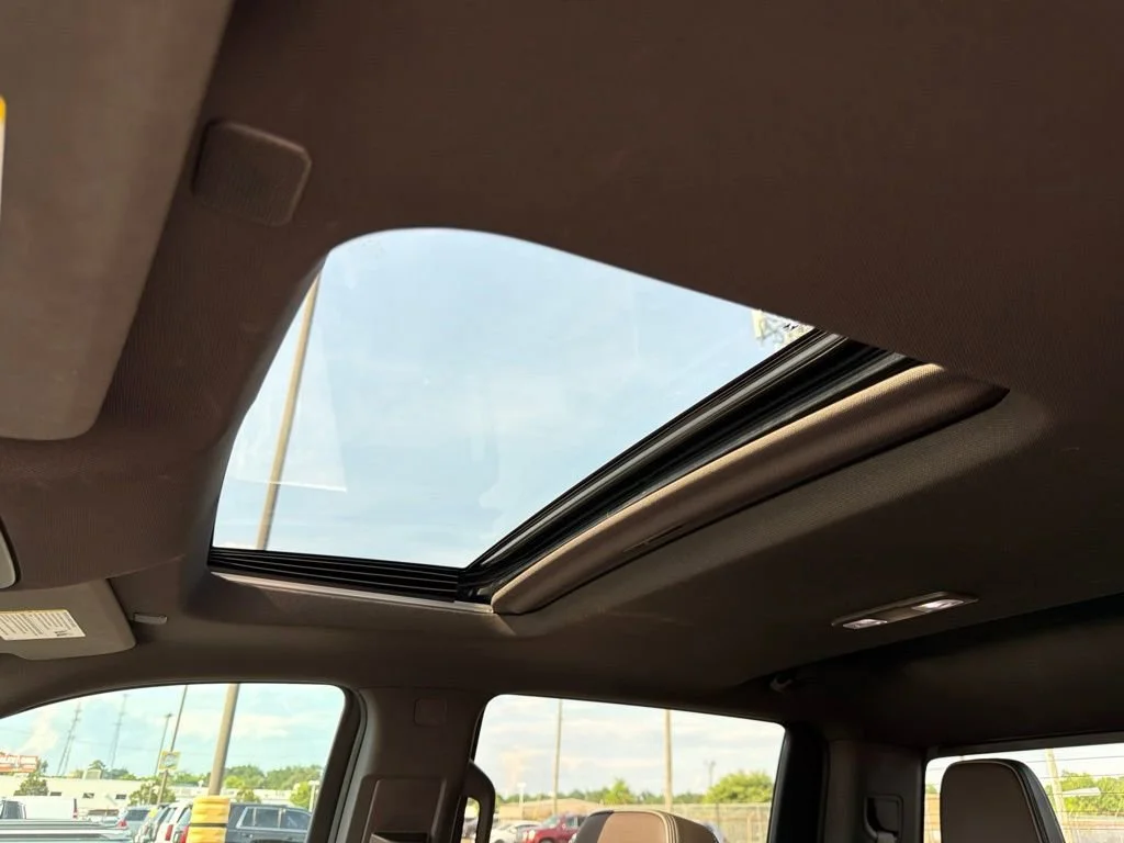 Used 2023 Summit White GMC Denali image 21