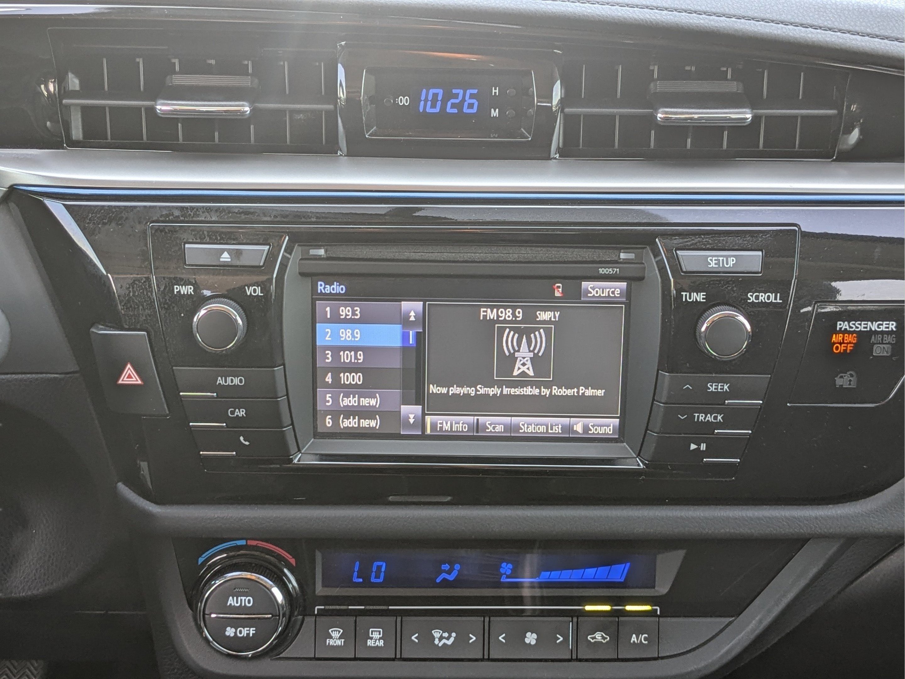 2016 Toyota Corolla S Plus - Photo 14