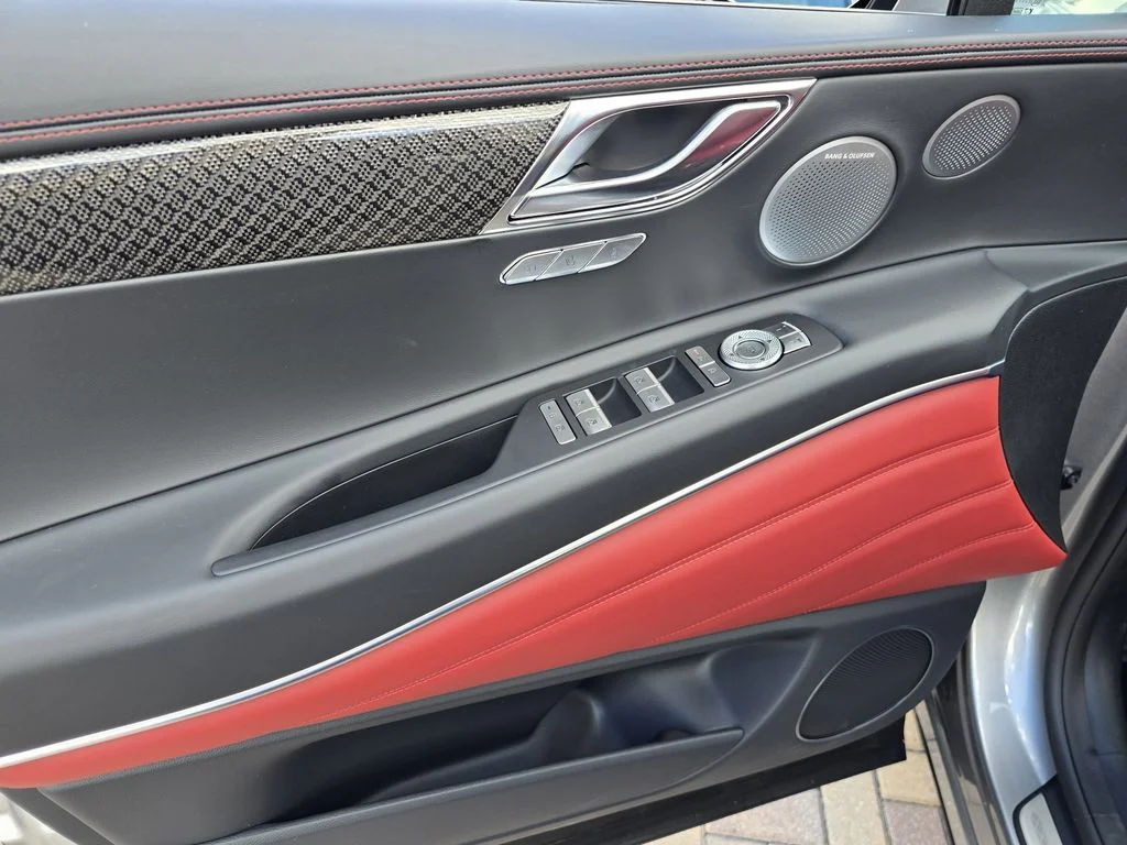 New 2026 Black Genesis 3.5T e-SC image 16