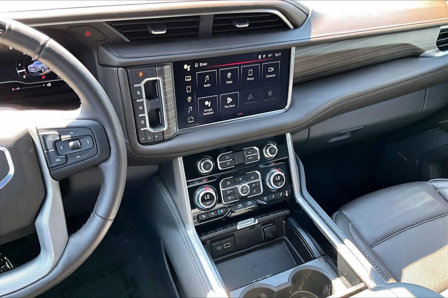 Used 2024 Sterling Metallic GMC Denali image 6