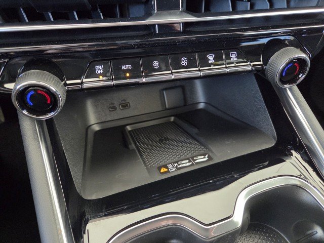2026 Chevrolet Traverse LT - Photo 46