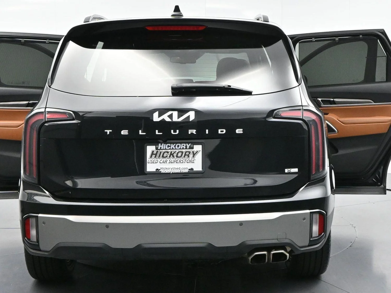 Used 2023 Ebony Black Kia EX X-Line image 41