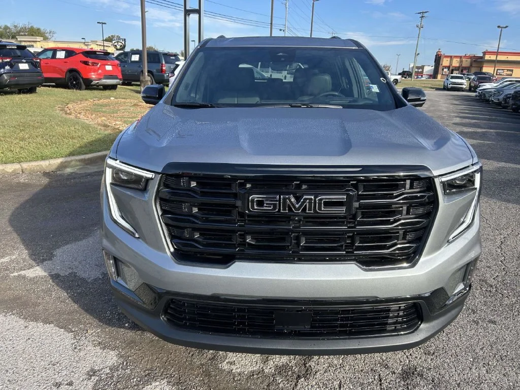 New 2027 Sterling Metallic GMC Elevation image 9