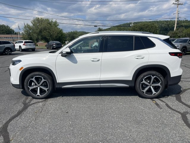 New 2026 Pure White Volkswagen 2.0T SE image 2