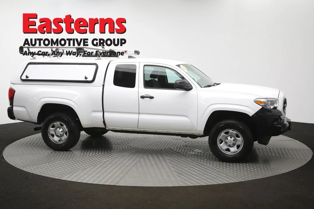 Used 2019 White Toyota SR image 44