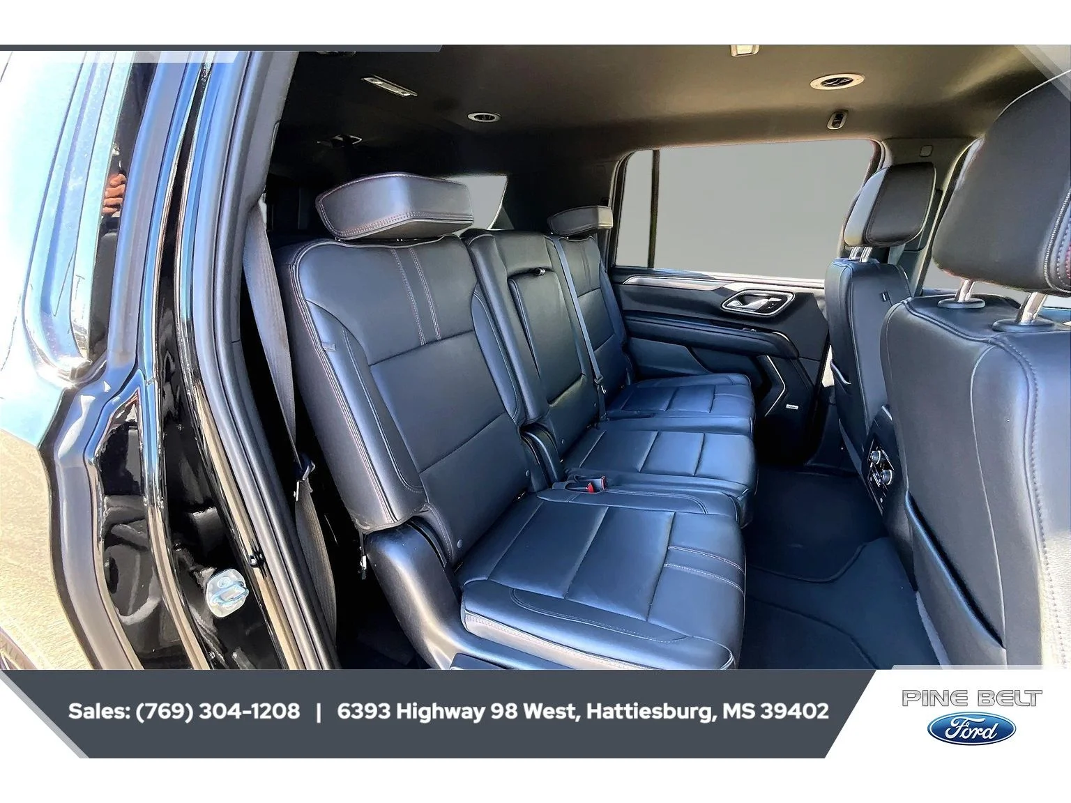 Used 2024 BLACK Chevrolet RST image 20