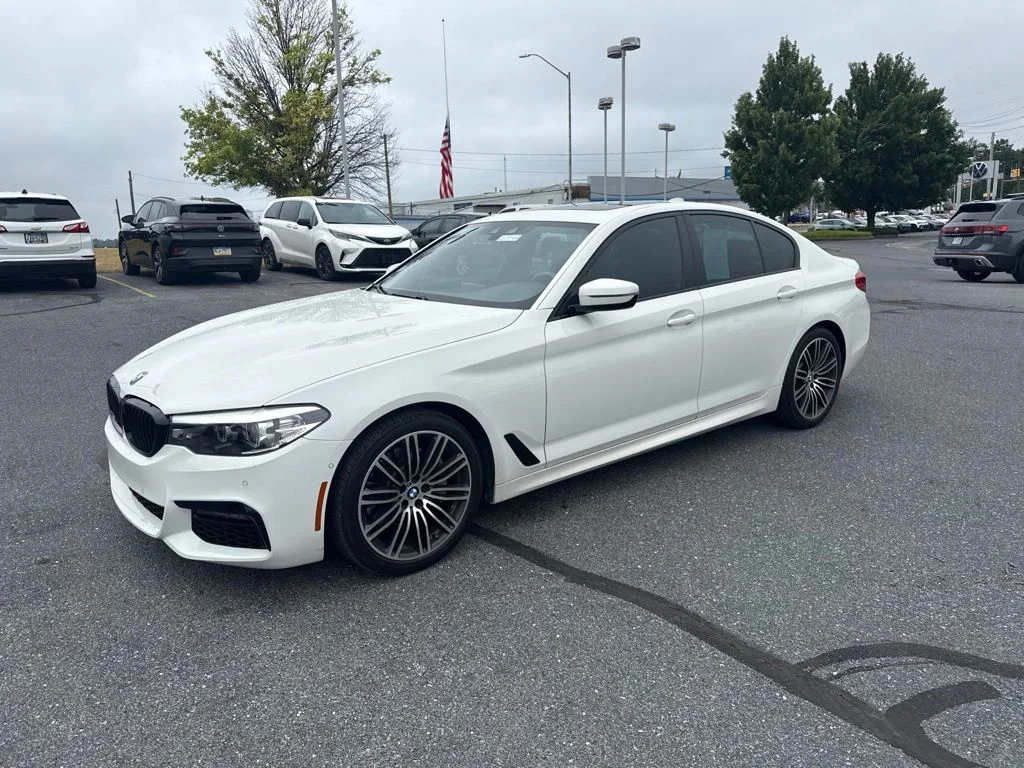 Used 2019 Alpine White BMW 540i xDrive image 9