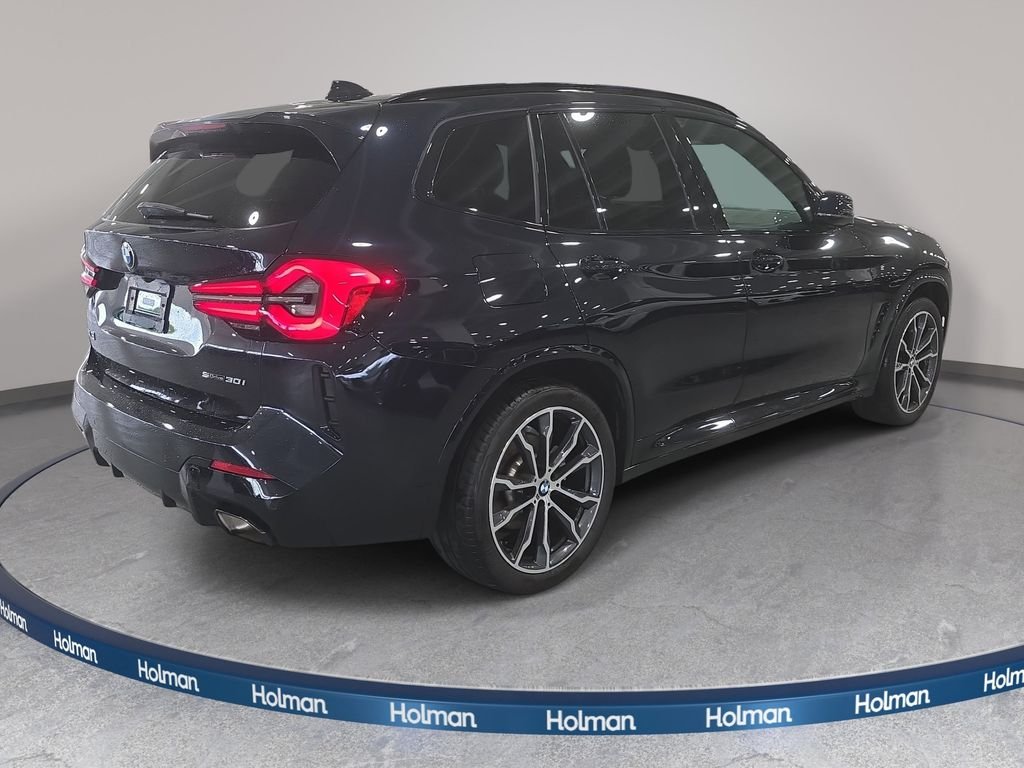Certified Used 2024 Carbon Black Metallic BMW sDrive30i image 5