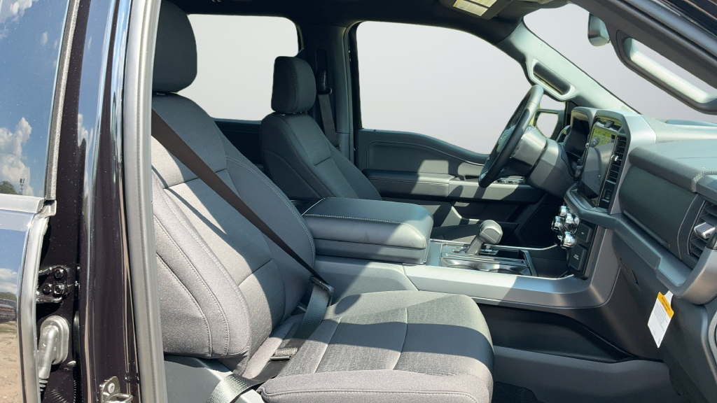 New 2026 Black Ford XLT image 22