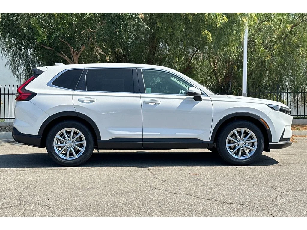 New 2026 Platinum White Pearl Honda EX image 3